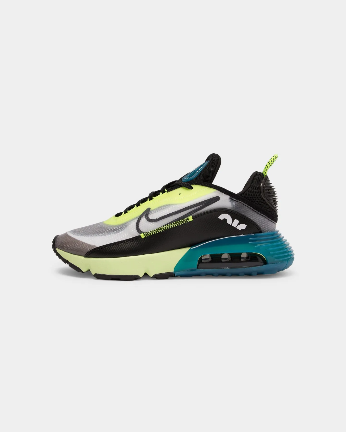 Video Look Nike Men's Air Max 2090 White/Black/Volt