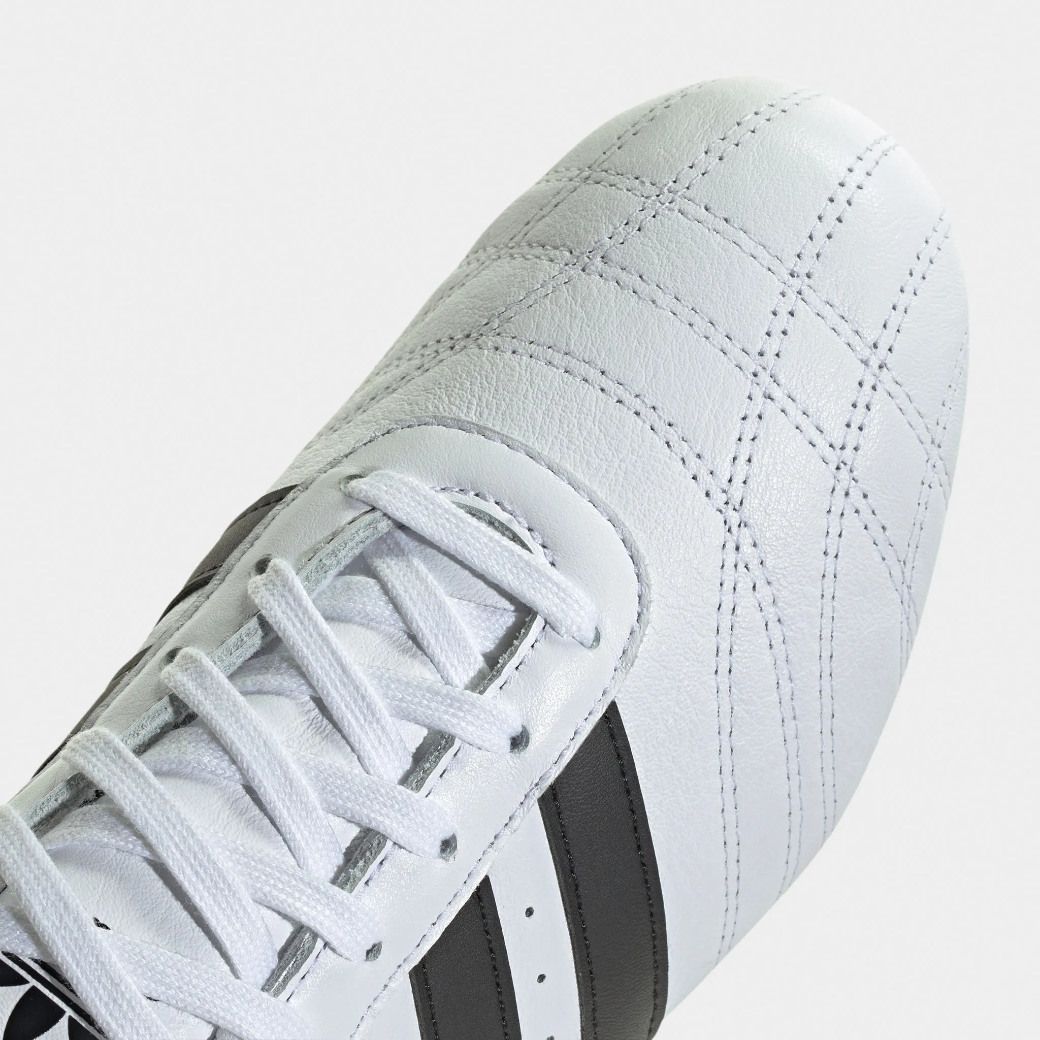 Anti Odor adidas Women's Taekwondo Lace White / Black - Gum