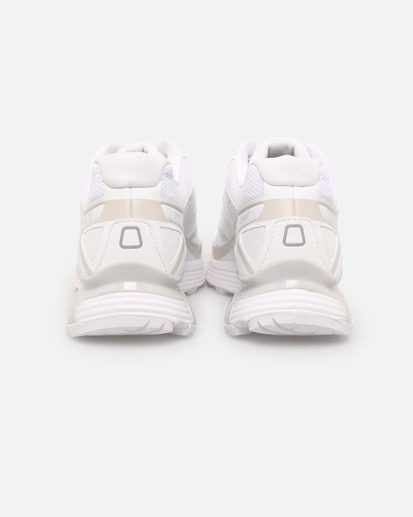 Salomon XT-Pathway White Comfort Shank material