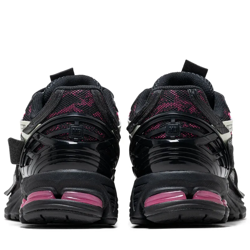 New Balance 1906A - Black/Dragon Berry Outdoor Friendly
