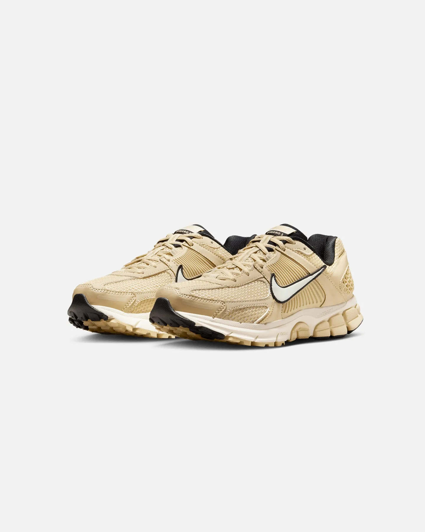 Nike Women's Zoom Vomero 5 Team Gold/Soft Pearl Elevated shock absorption profitable