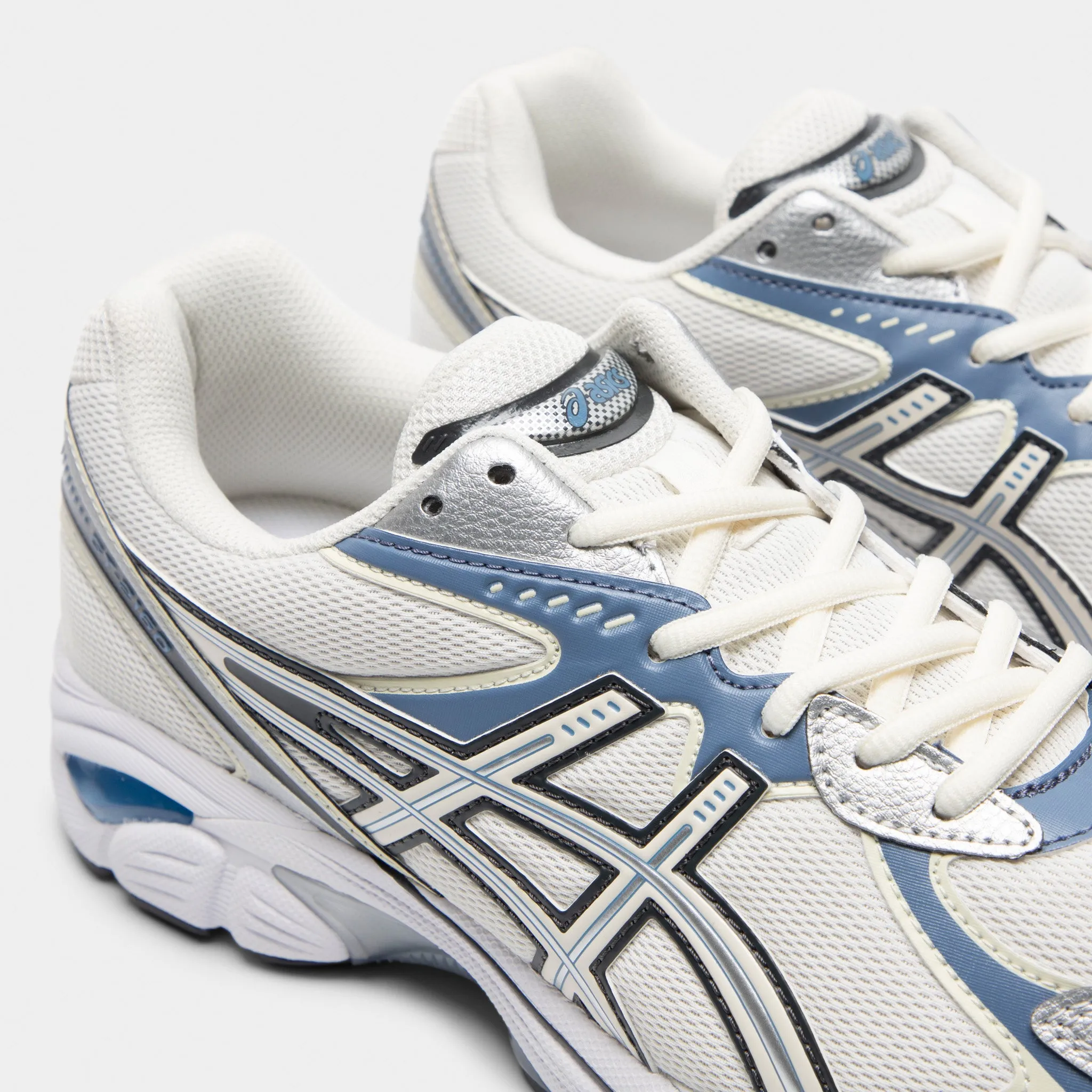 ASICS  GT-2160 Cream / Denim Blue Training Mode Slip On