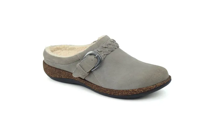 Resort Ready Womens Aetrex Libby Fleece in Grey