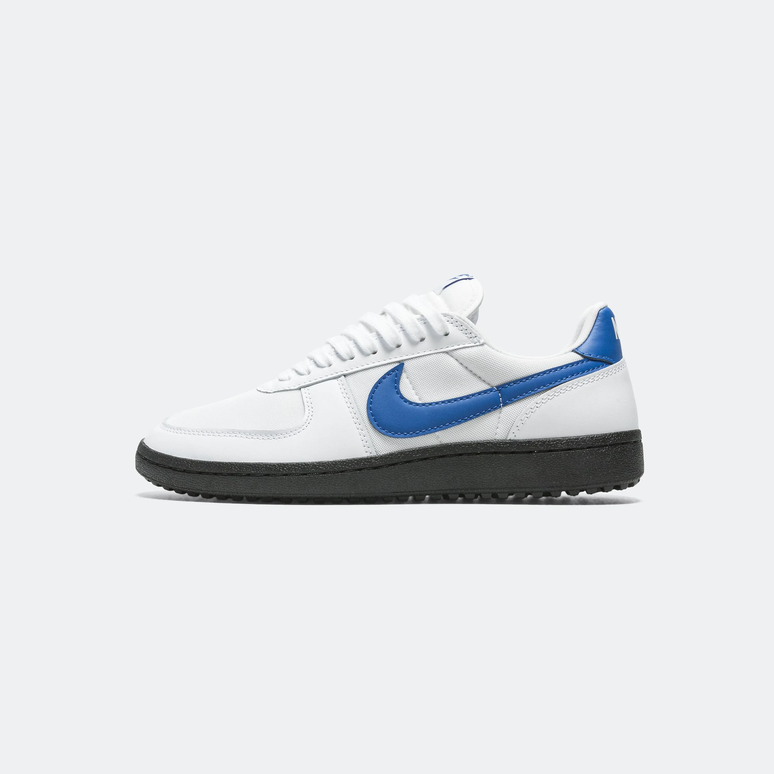 Low Profile Run Style Field General '82 SP - White/Varsity Royal-Black
