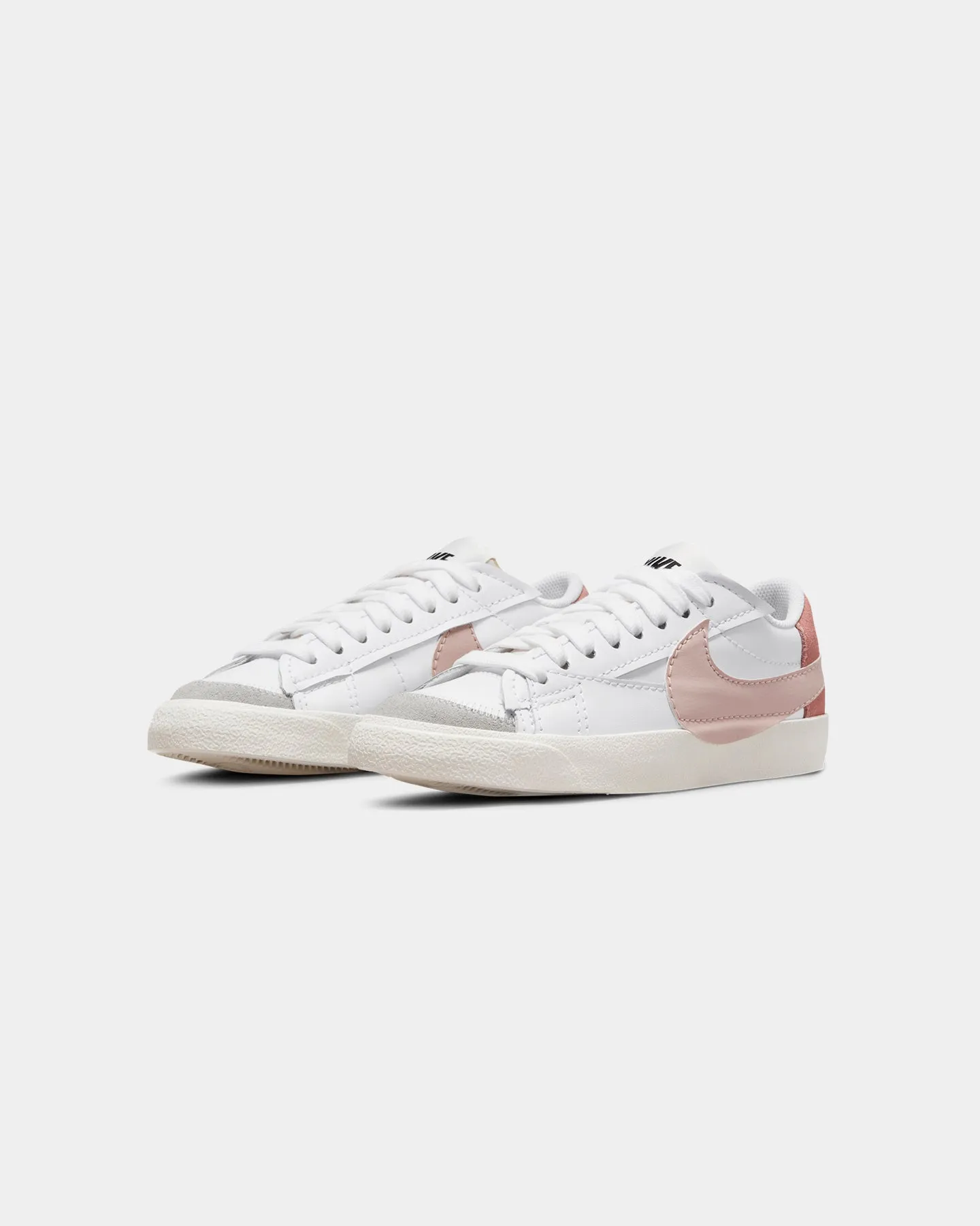Nike Women's Blazer Low '77 Jumbo White/Pink Oxford Appropriate