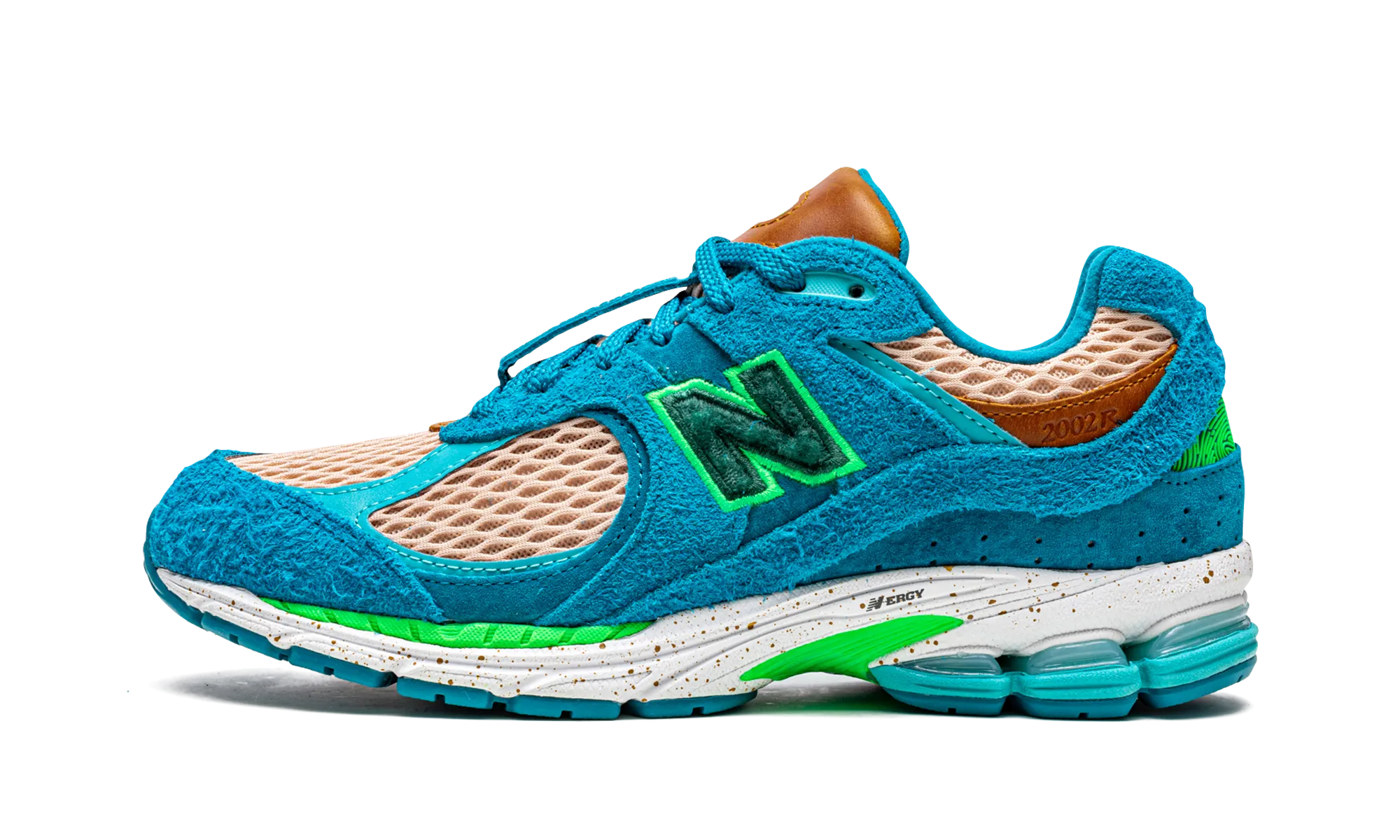 memory - foam insole shoes gradient - design shoes 2002R "Salehe Bembury - Water Be The Guide"