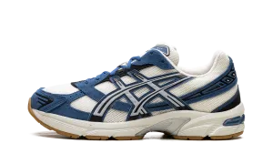 Gel 1130 "Pale Oak Grand Shark" Soft Cushioning suitable for youth