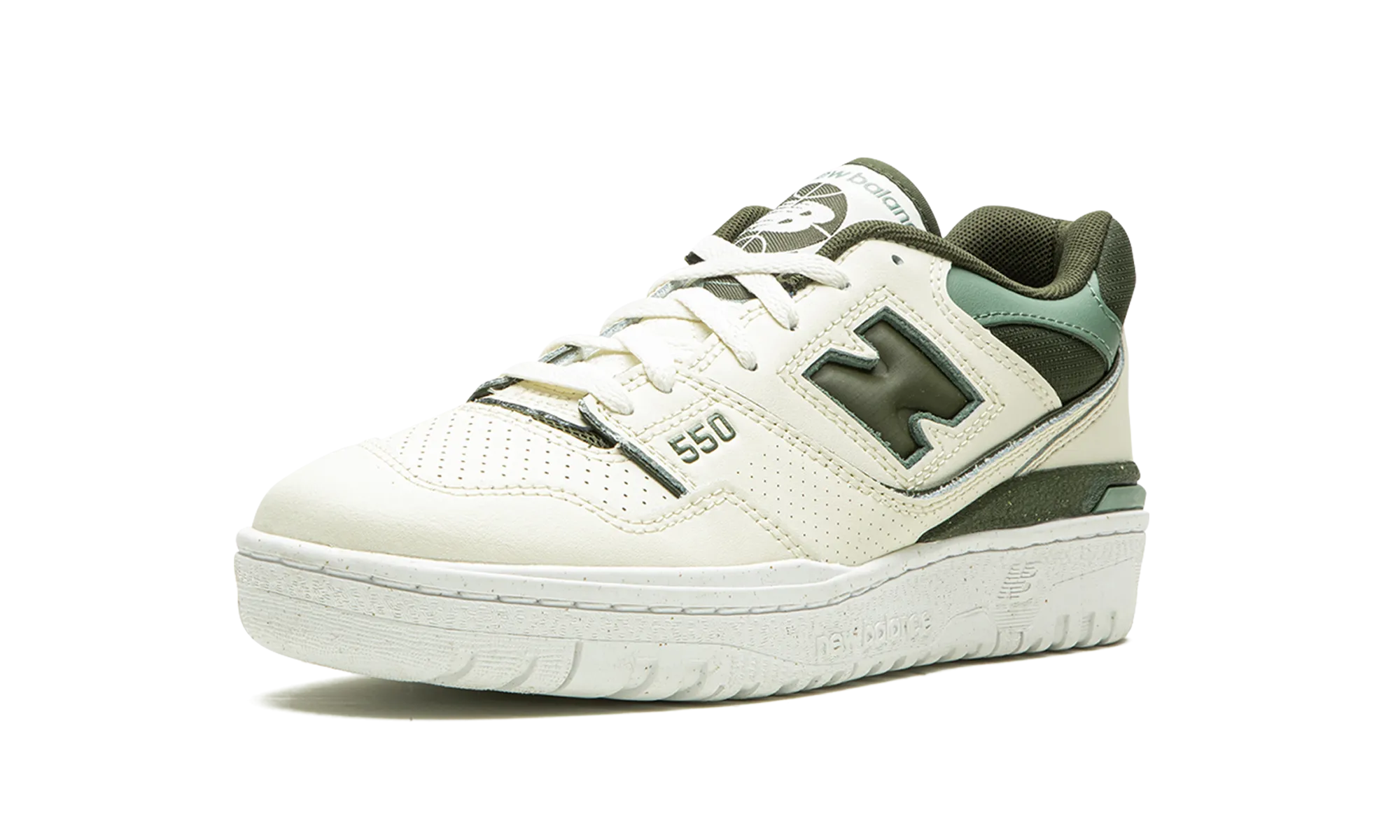 550 WMNS "Angora Green" hilly - terrain - runner