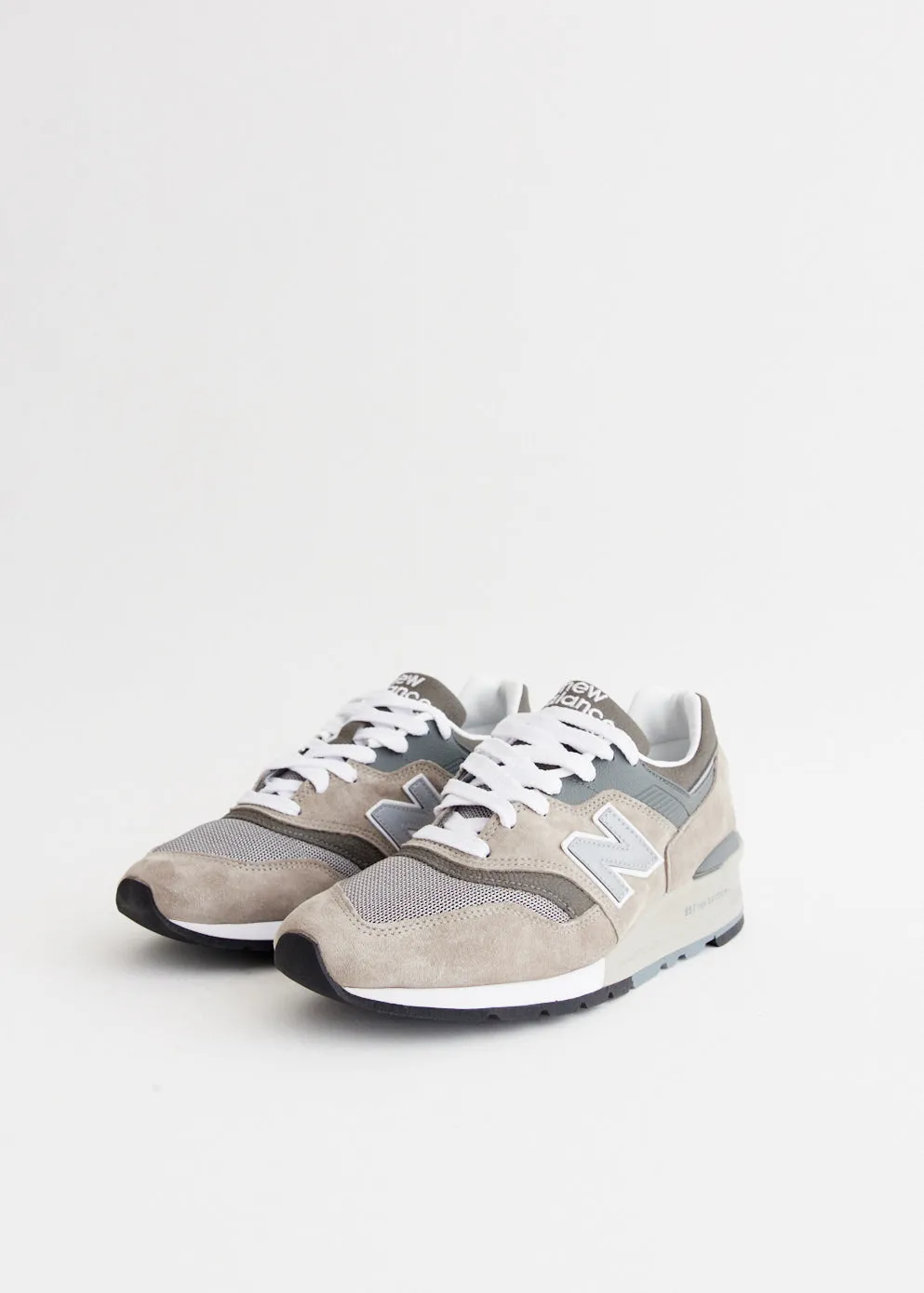 MADE in USA 997 'Grey' Sneakers track and field athletes' speed