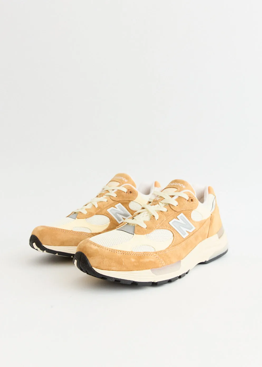 MADE in USA 992 'Sweet Caramel' Sneakers Upgraded cushioning High-performance piece