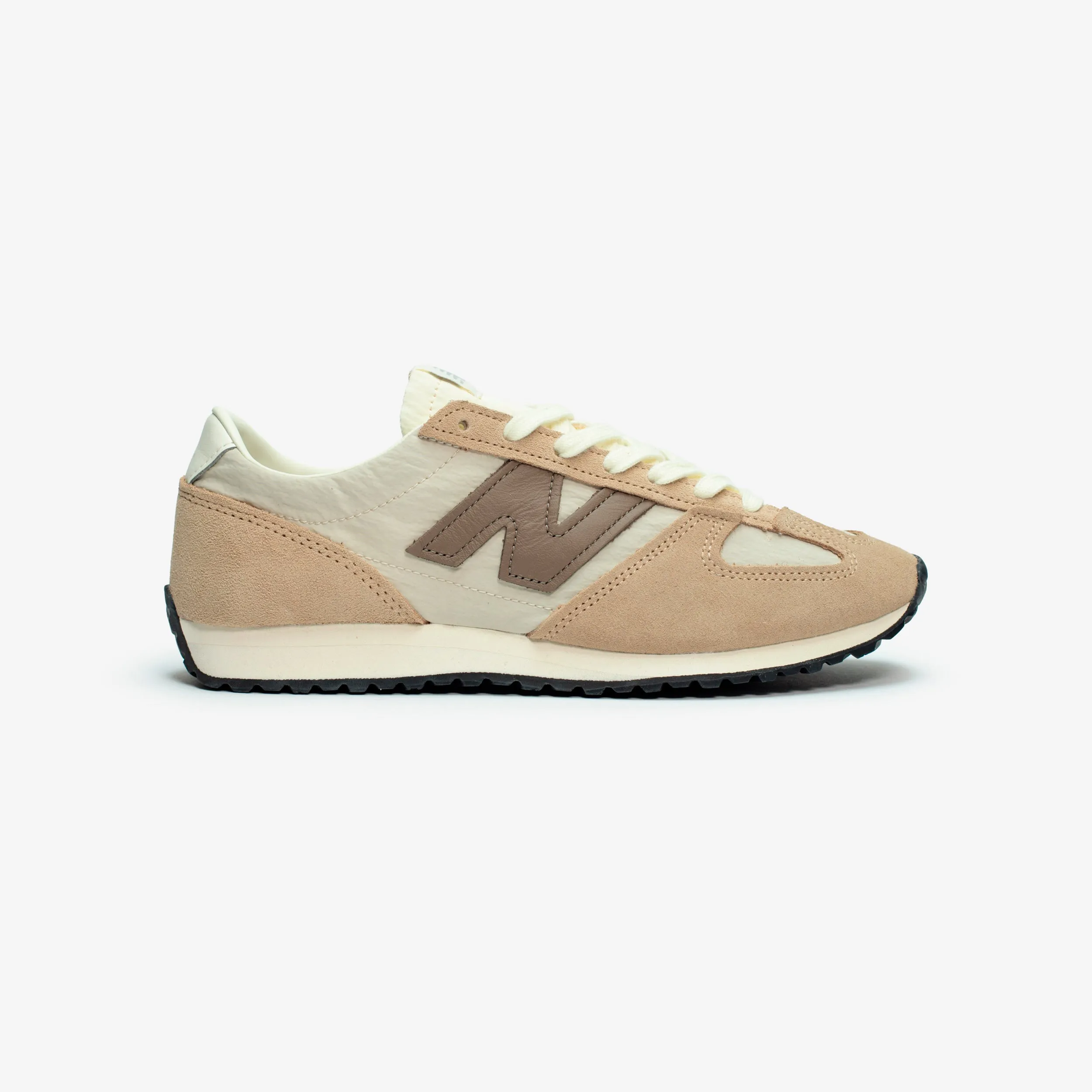 Breathable Upper 471