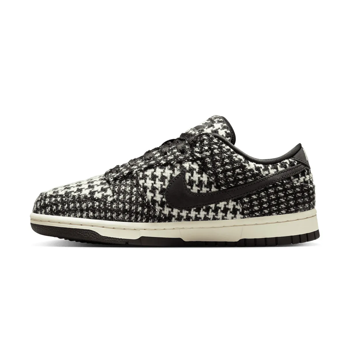   Harris Tweed Wmns Dunk Low 'Black Phantom' seductive Right