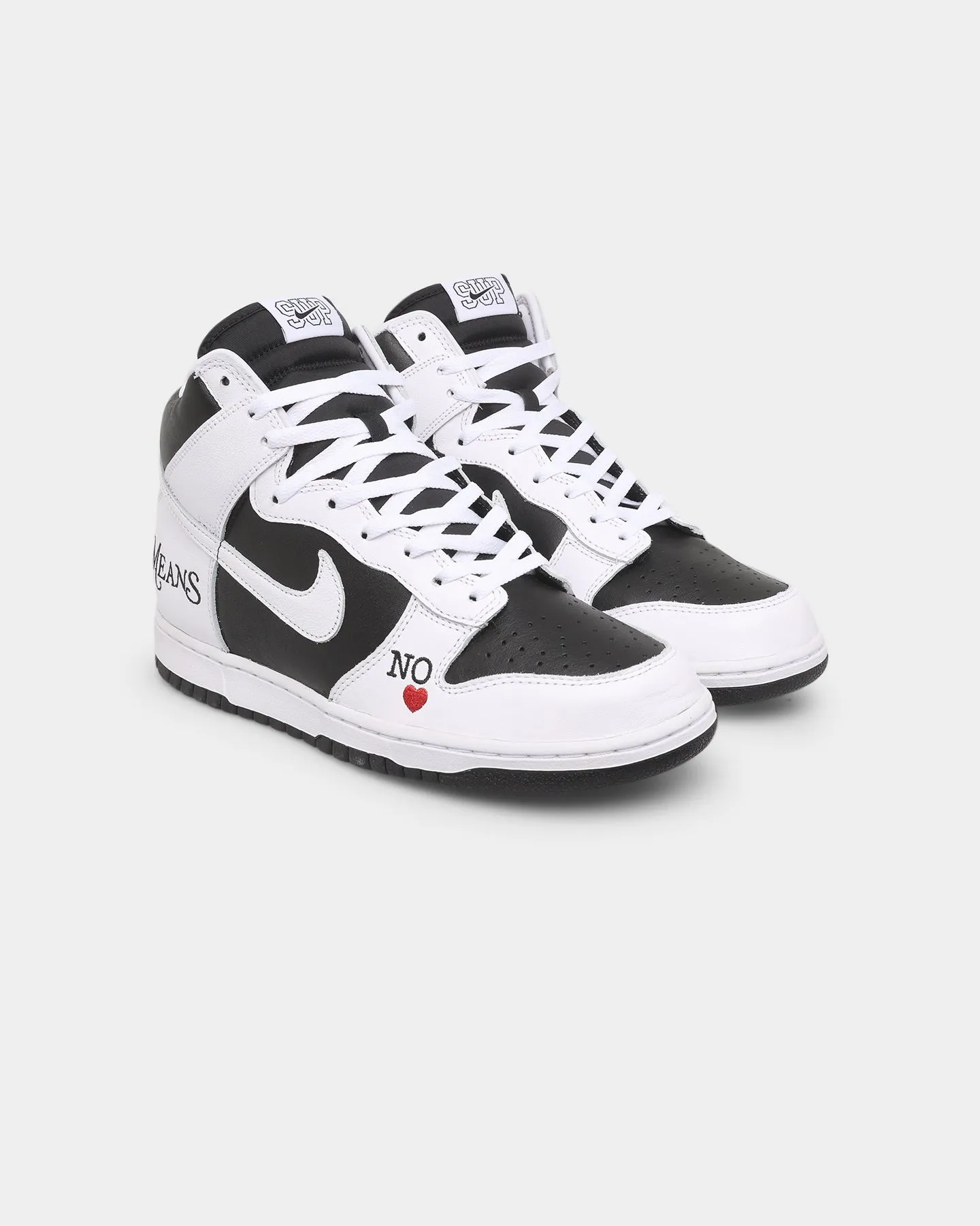 Supreme X Nike Dunk SB High Black Calm Tone