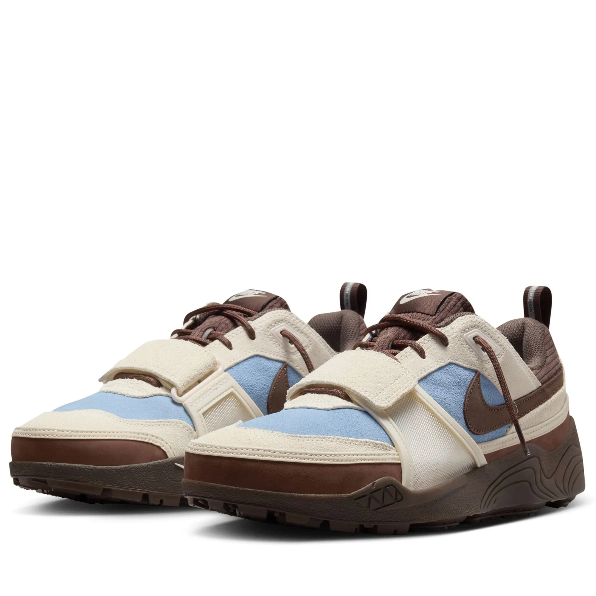 Travis Scott x Nike Zoom Field Jaxx - Leche Blue/Baroque Brown Adaptive Fit Lacing