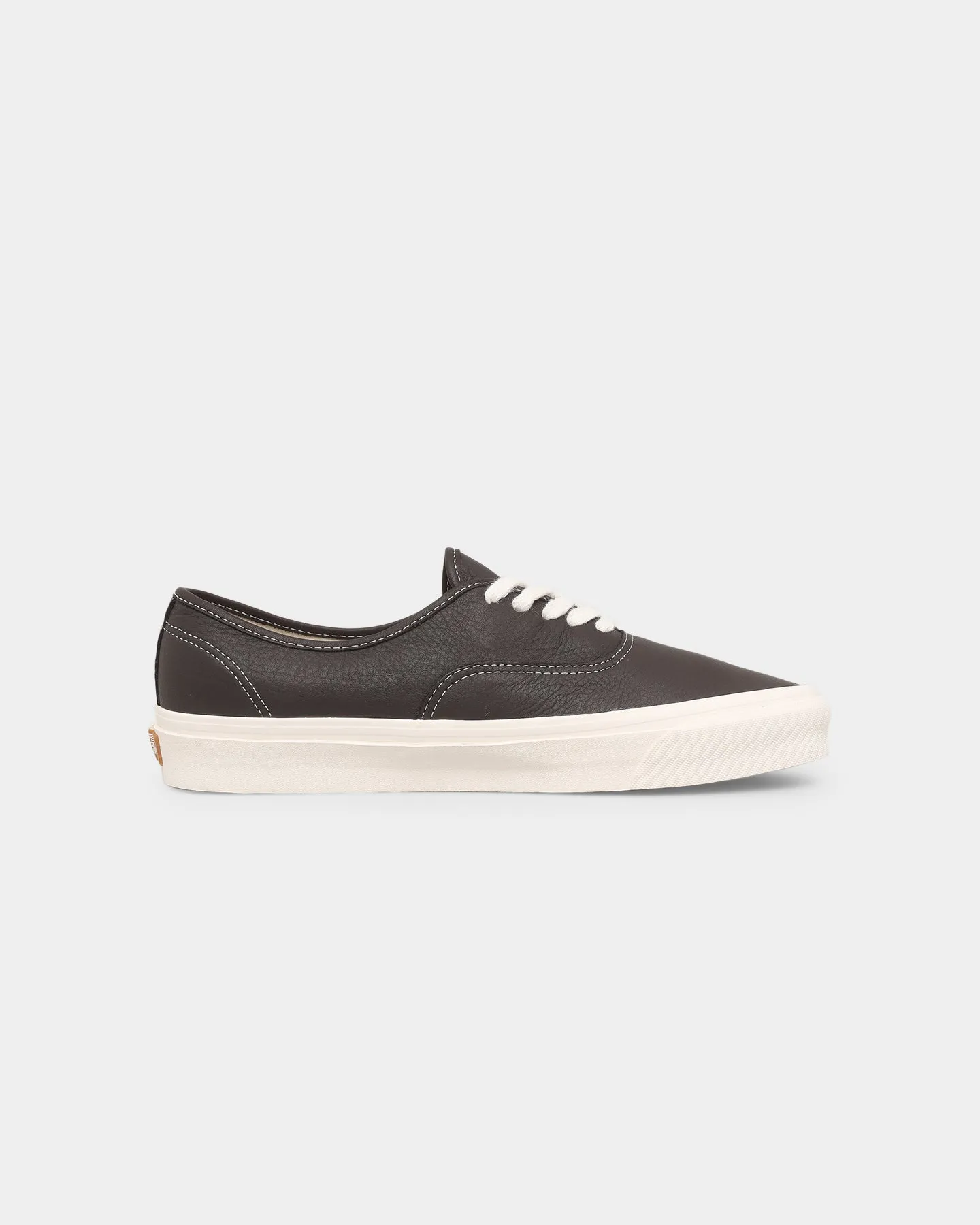 group walk Italian Glam Vans Authentic 44 DX Eco Theory Leather