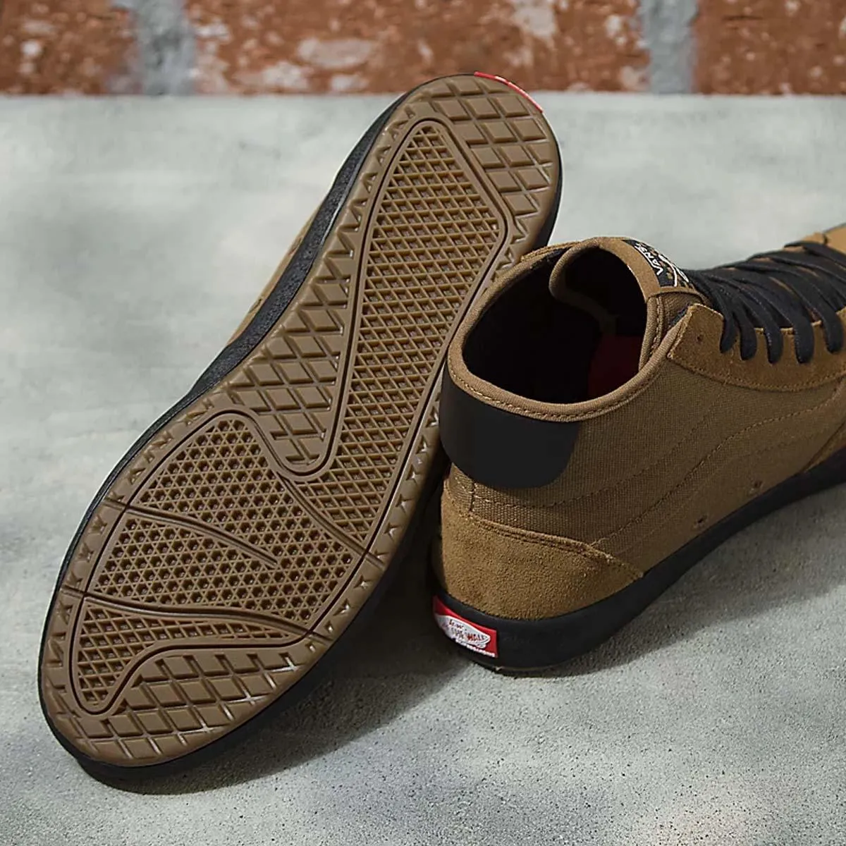 Neutral Glow The Lizzie 'Brown'