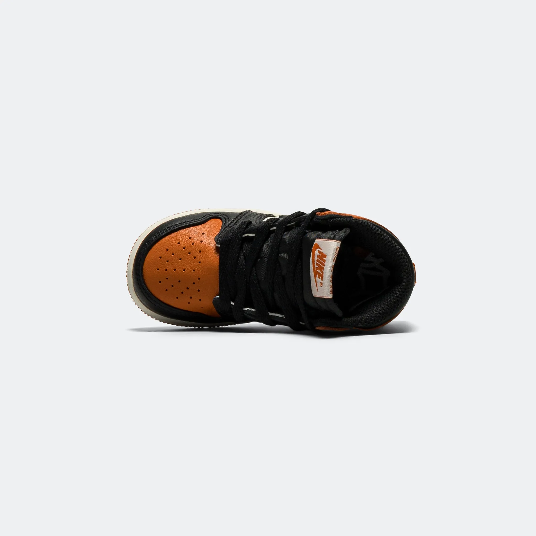 Air Jordan 1 Retro High OG TD - Black/Black-Sail-Starfish High Shine Indoor Use