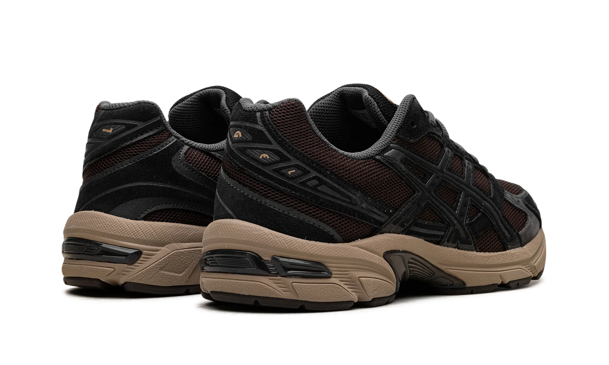Gel-1130 "Coffee" running in a gorge area shoes