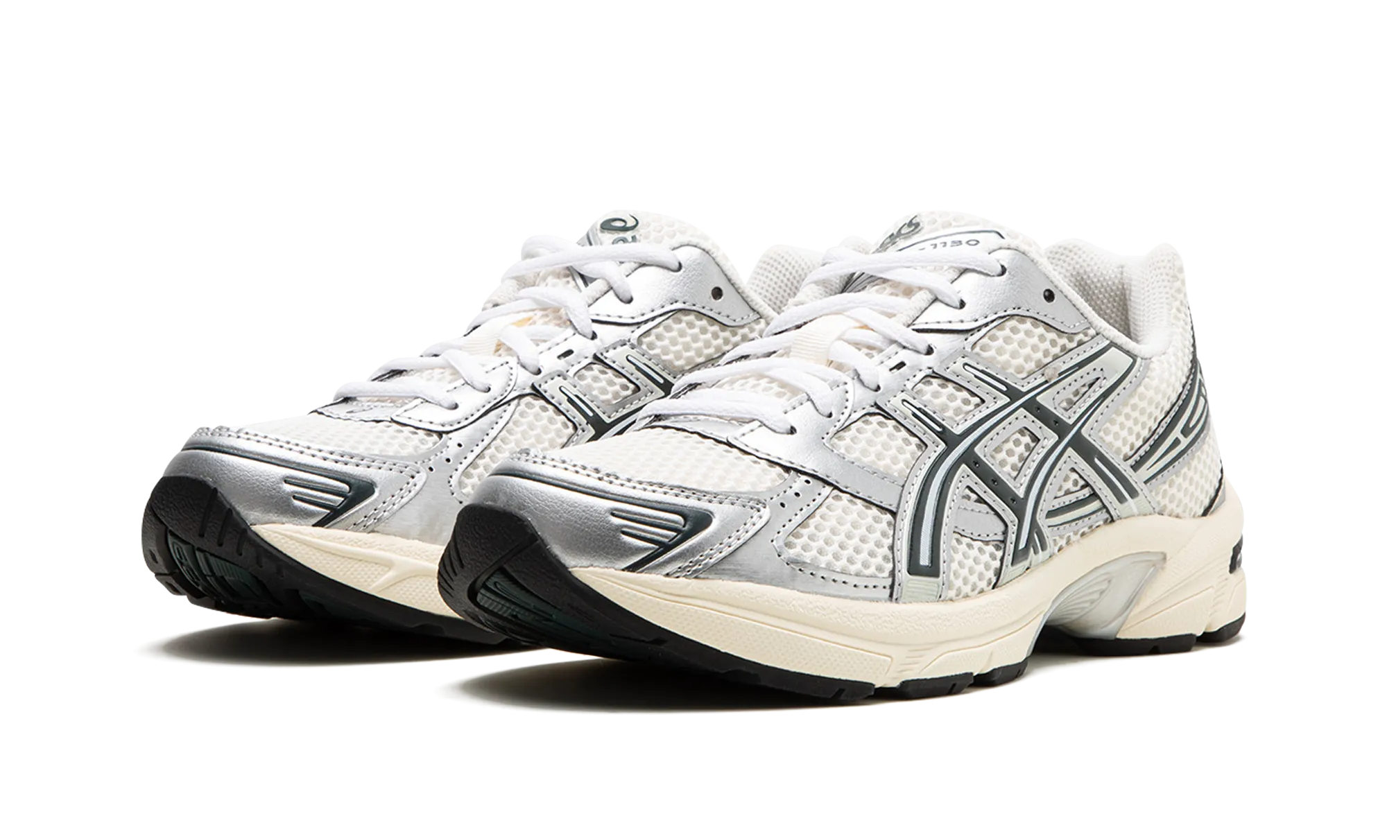GEL -1130 "Kith Cream Scarab" MultiDirectionalTread relay - run