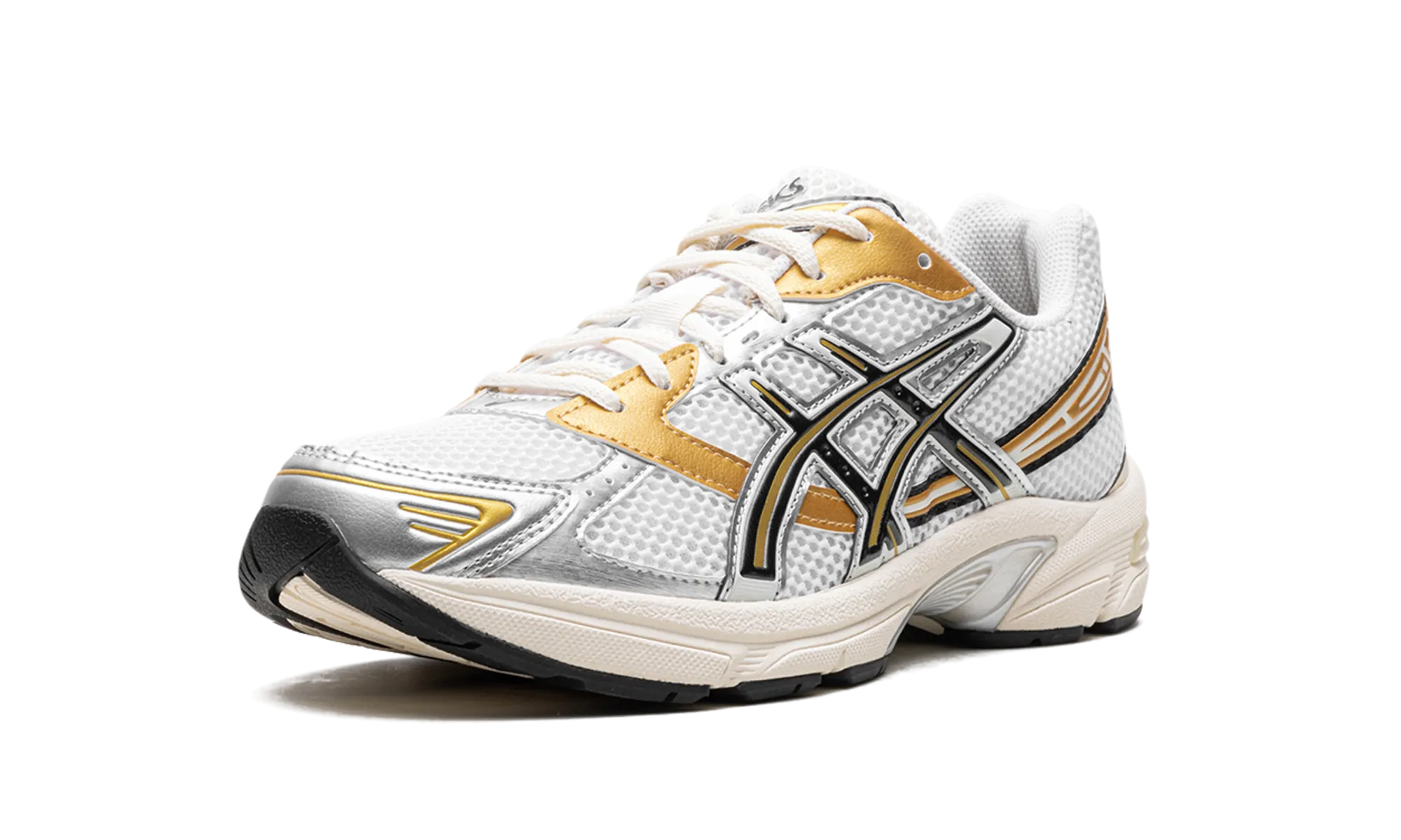 Gel 1130 "White / Black" lightweight shoe traits running with a fanny pack
