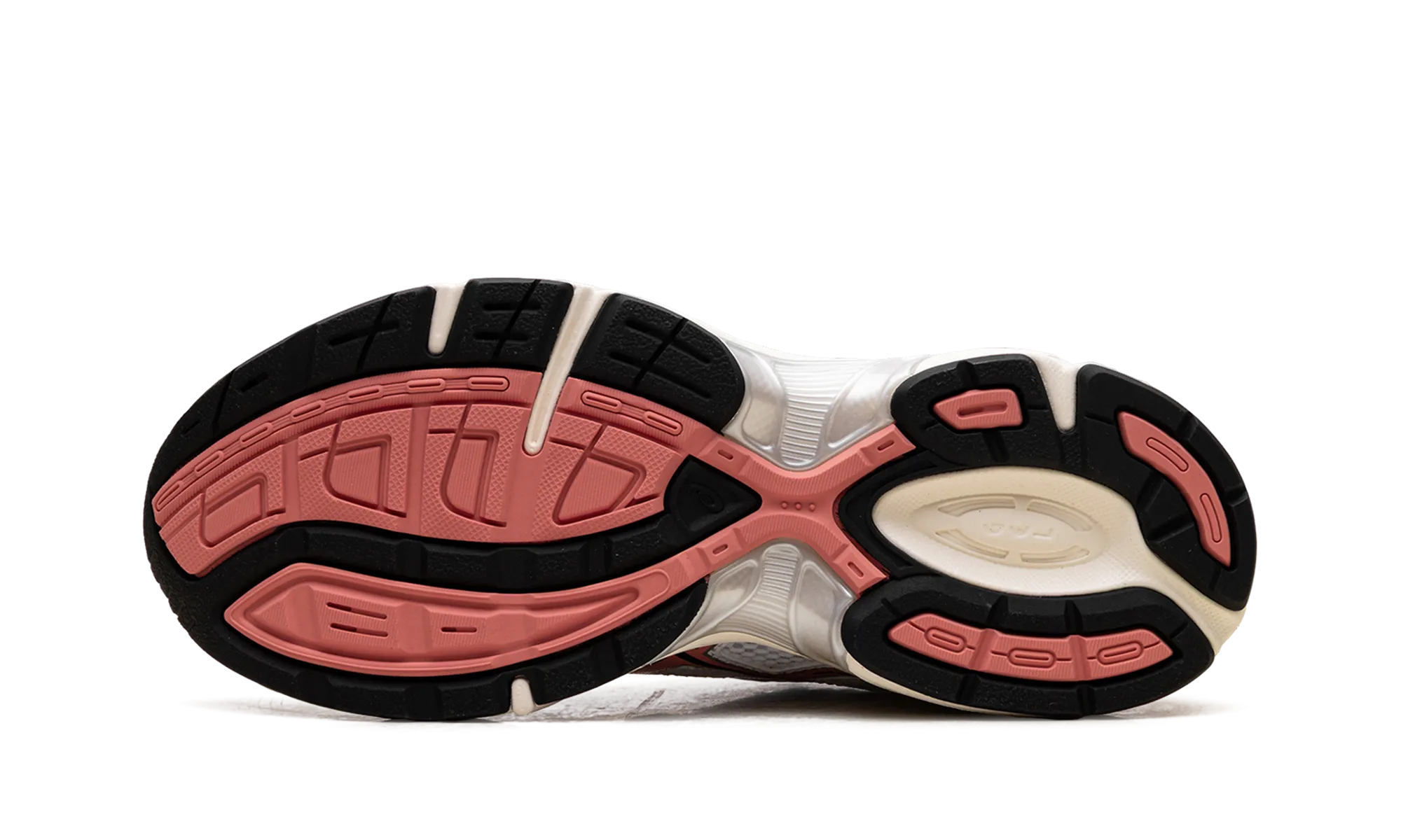 Training days running in a light rail station area shoes Gel-1130 "White Desert Red"