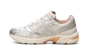 hilly track running wear GEL-1130 WMNS "Cream / Light Sage"