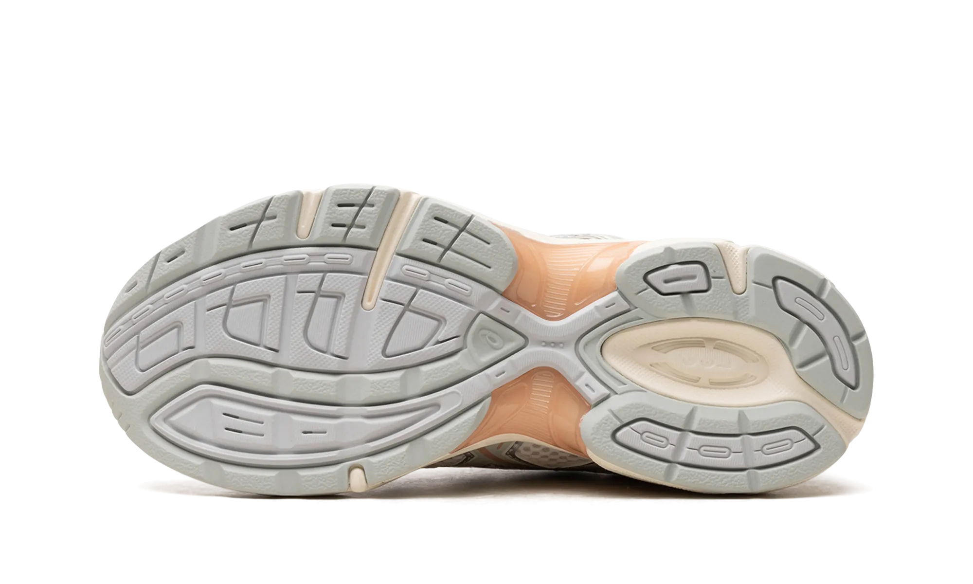 5K running GEL-1130 WMNS "Cream / Light Sage"