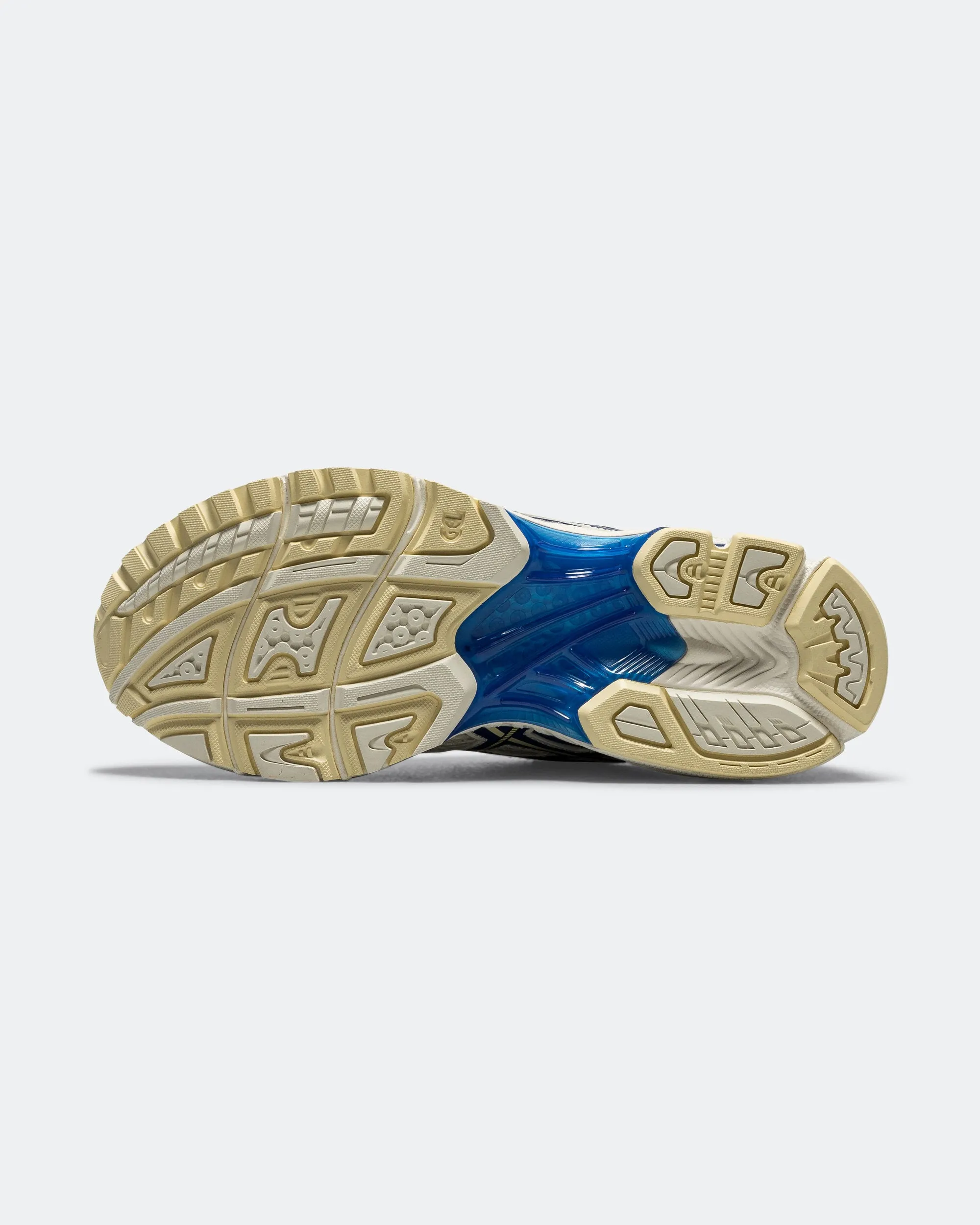 Rubberized Heel Gel-Nimbus 10.1 x END. - Snow White/Sodalite Blue
