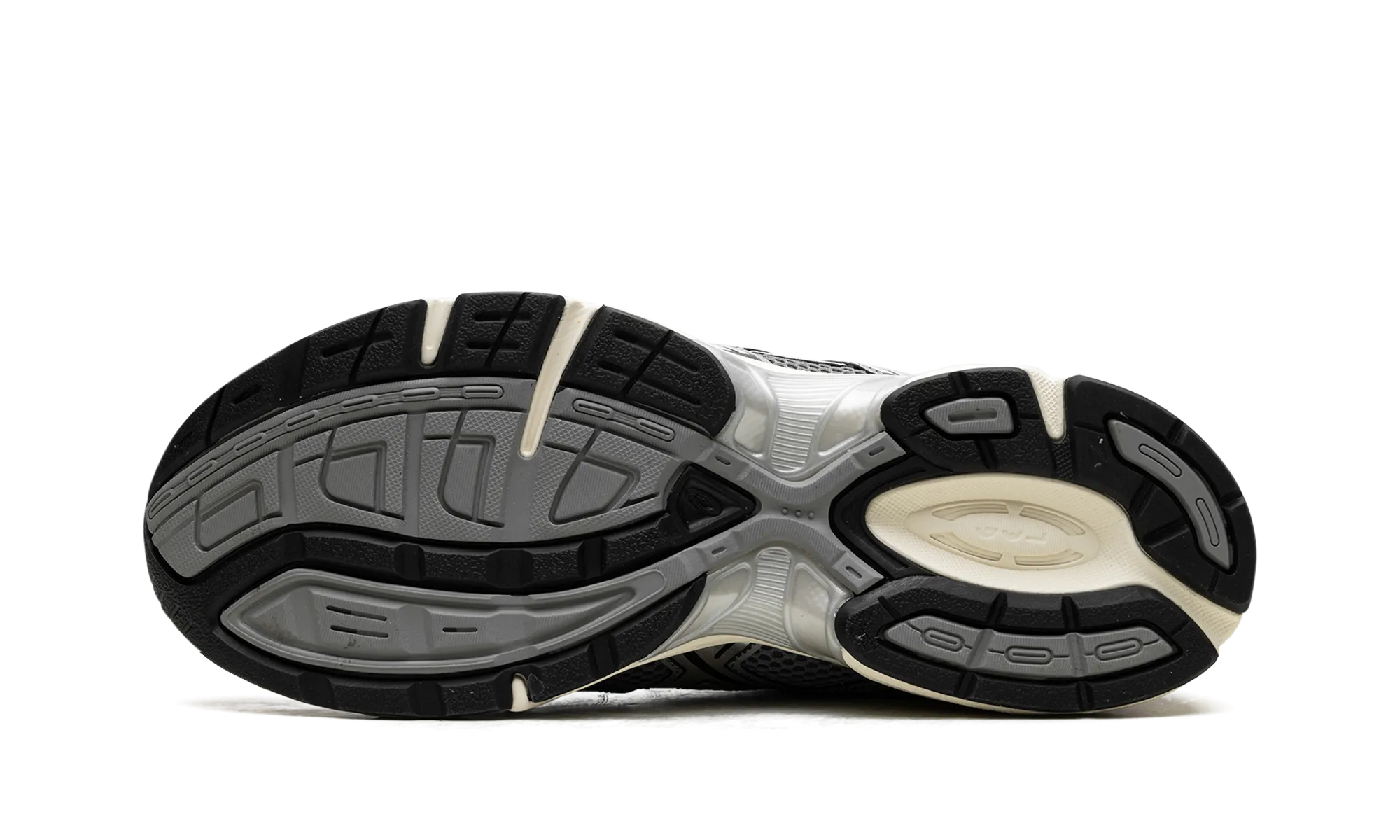 Gell 1130 "Clay Grey Pure Silver" Good Traction Elite