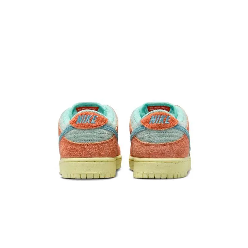 Mobility swimmers SB Dunk Low Premium 'Orange Emerald Rise'