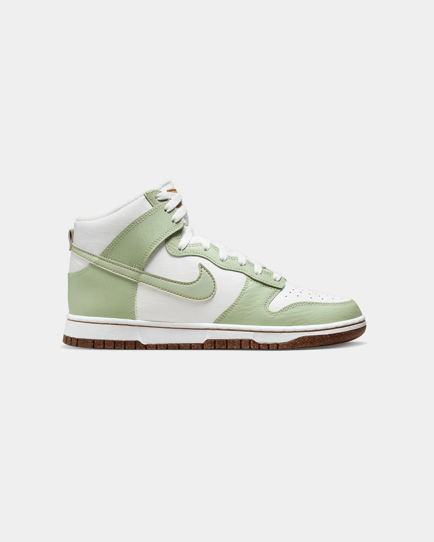 Nike Dunk High Retro SE "Inspected By Swoosh" Honeydew Picnic Easy Comfortable fit