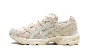 Gel-1130 "Vanilla White Sage" UV - protection shoes barefoot running simulation