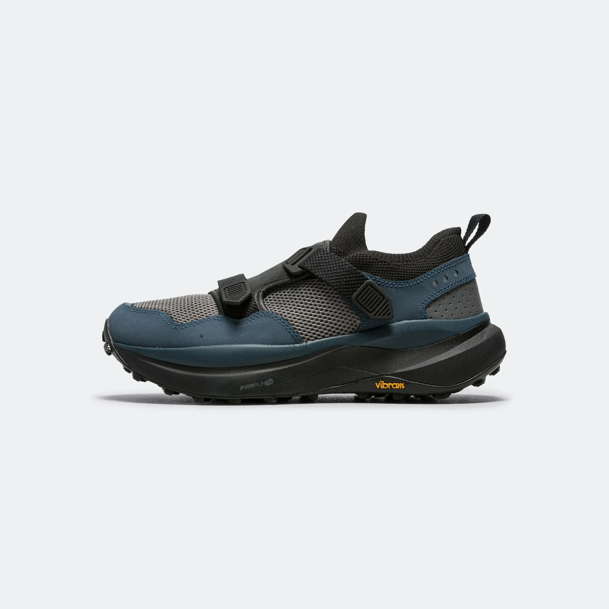 Grid x Ultra SILO - Navy/Black Cross Walk