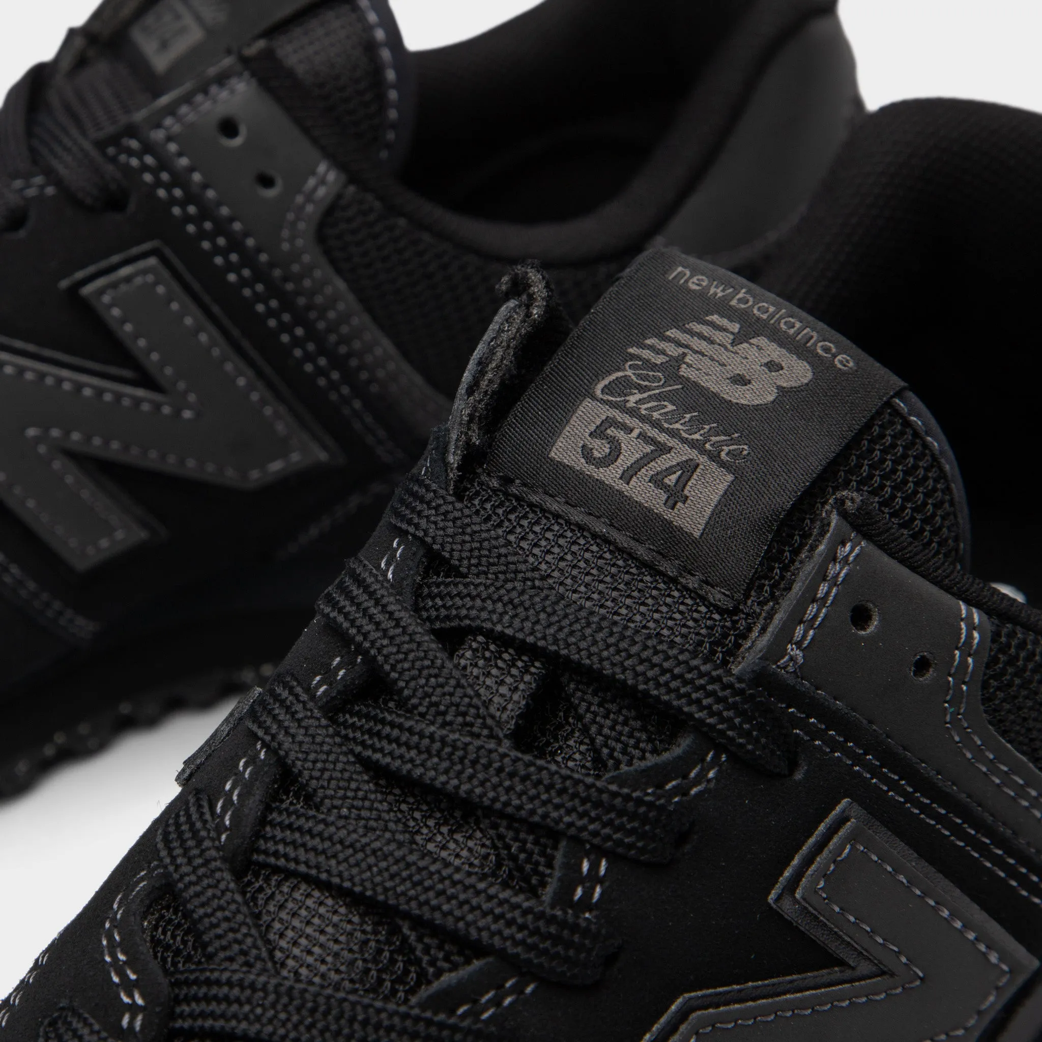 New Balance ML574EVE / Black City Edge Matte Base