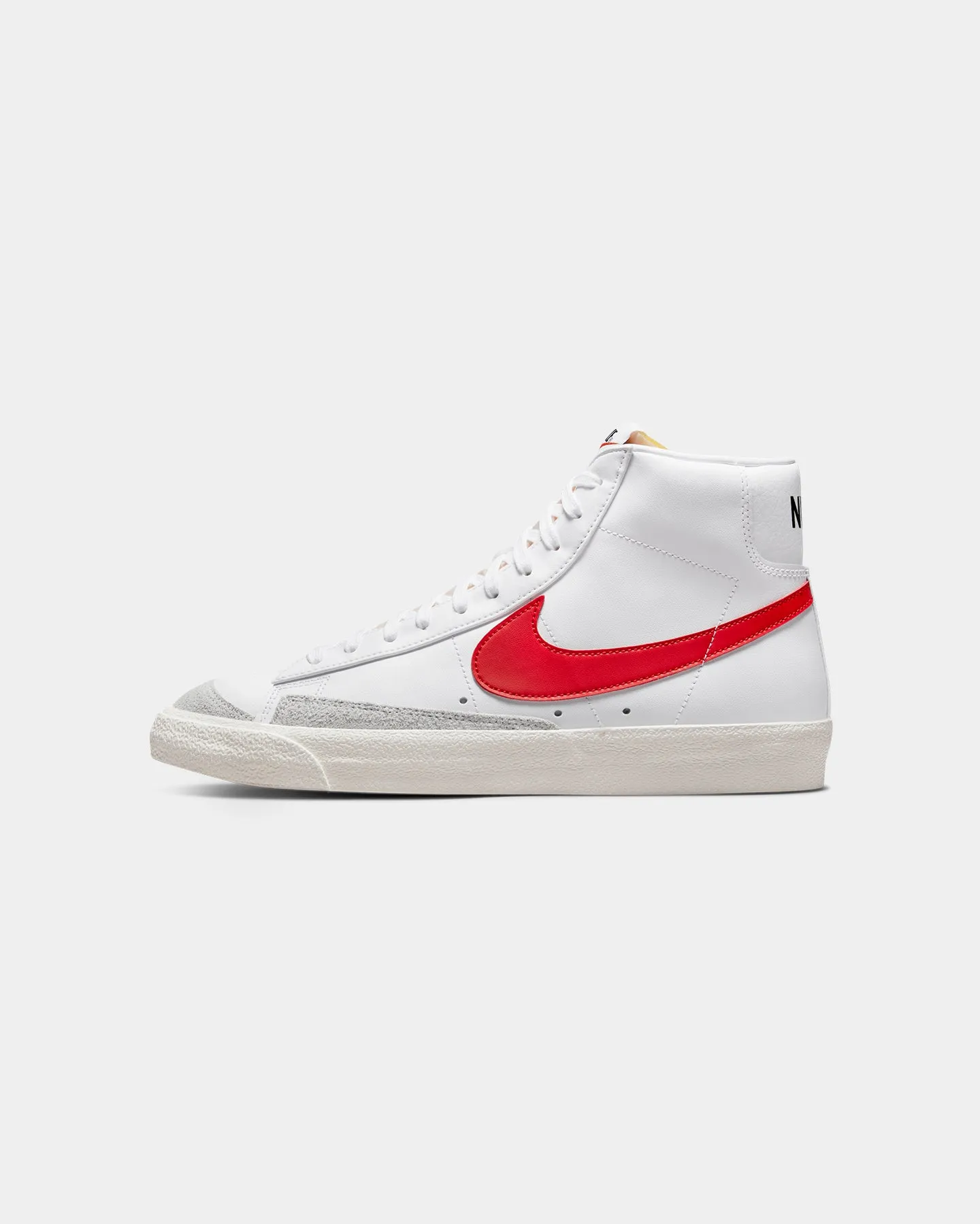 Nike Blazer Mid '77 Vintage White/Habanero Red/Medium Blue/Sail Cliff Edge