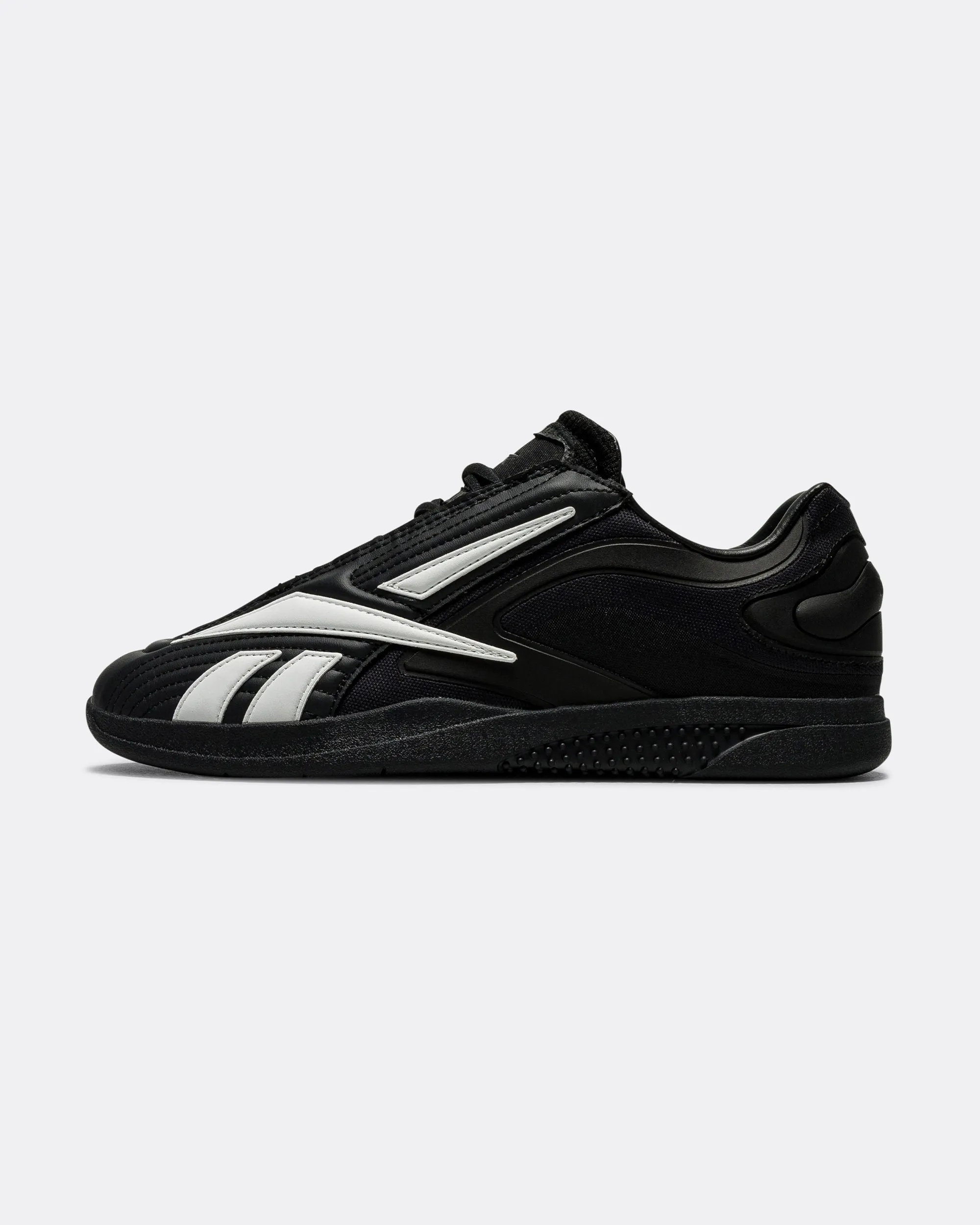 Durable Outsole Construction Gym Equipment Hammer Pro LTD - Black/White