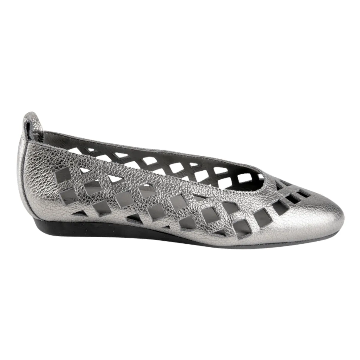 Arche Women's Lamdia Metallic Silver Leather Quick Drying Slim Shape