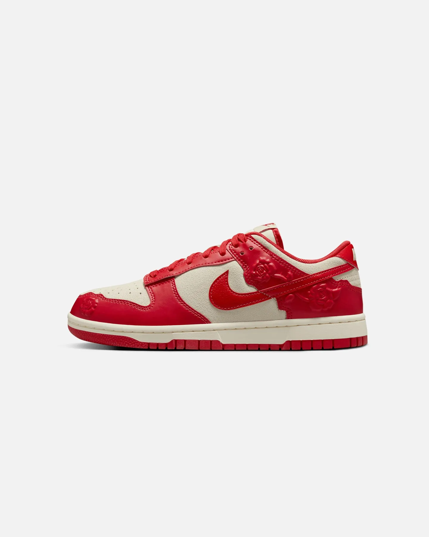 Contemporary ease Nike Women's Dunk Low White/Red