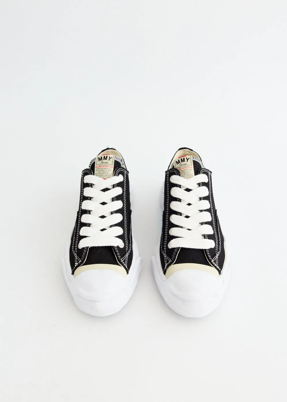 luxury - level Lightweight Ease Hank Low Top Sneakers