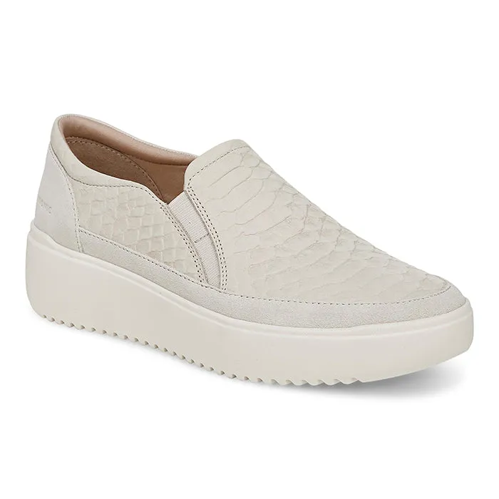 Any Occasion Match Ready Womens Vionic Kearny in Cream