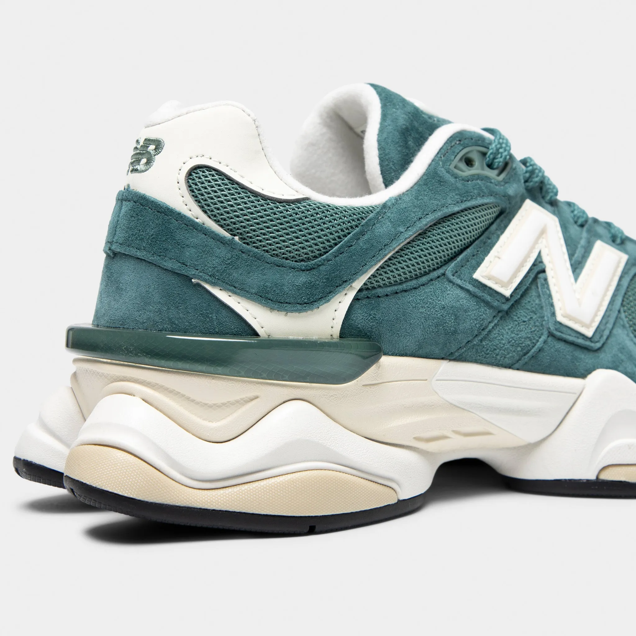 New Balance 9060 New Spruce / Angora Bare Feel