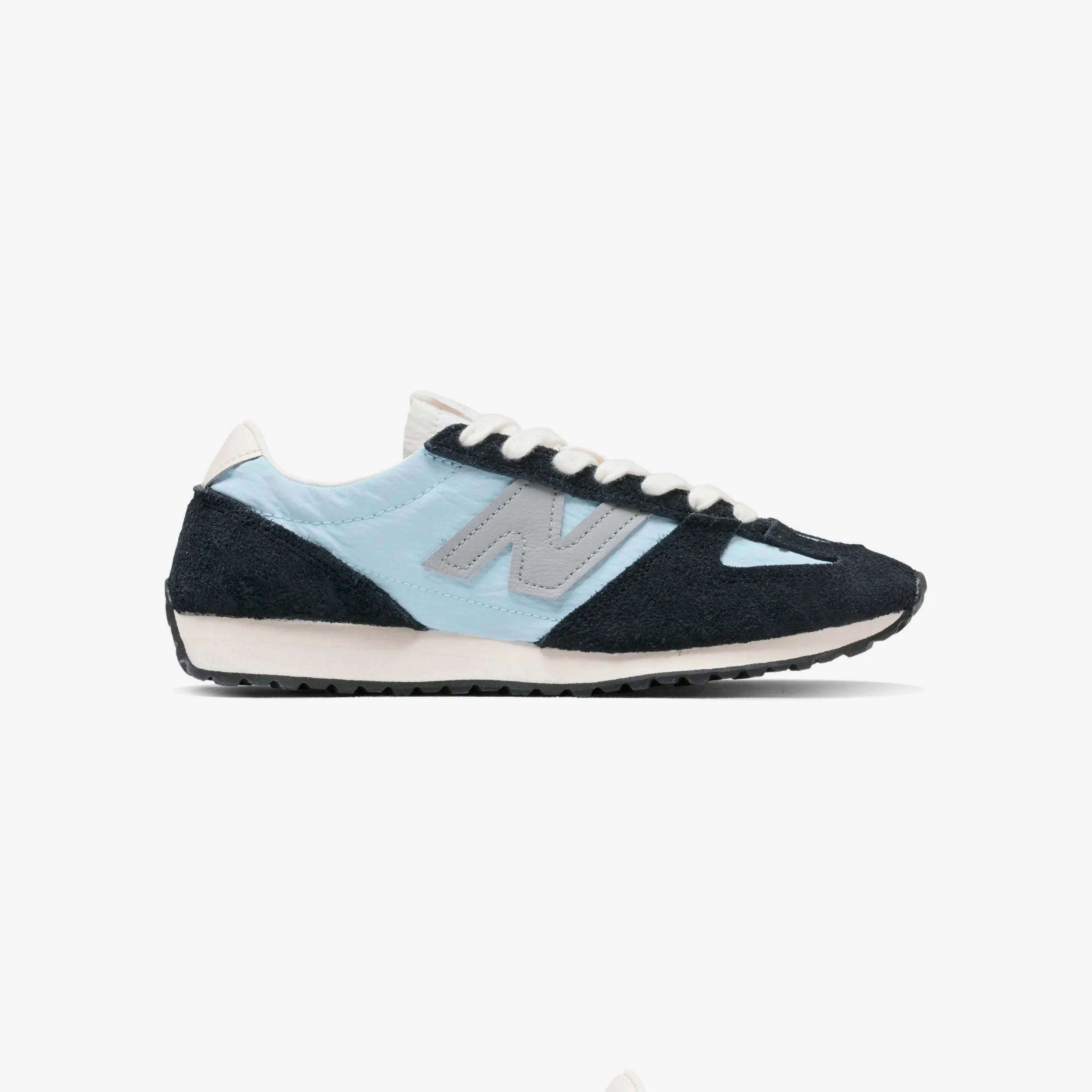 471 Recycled materials Ventilated Midsole