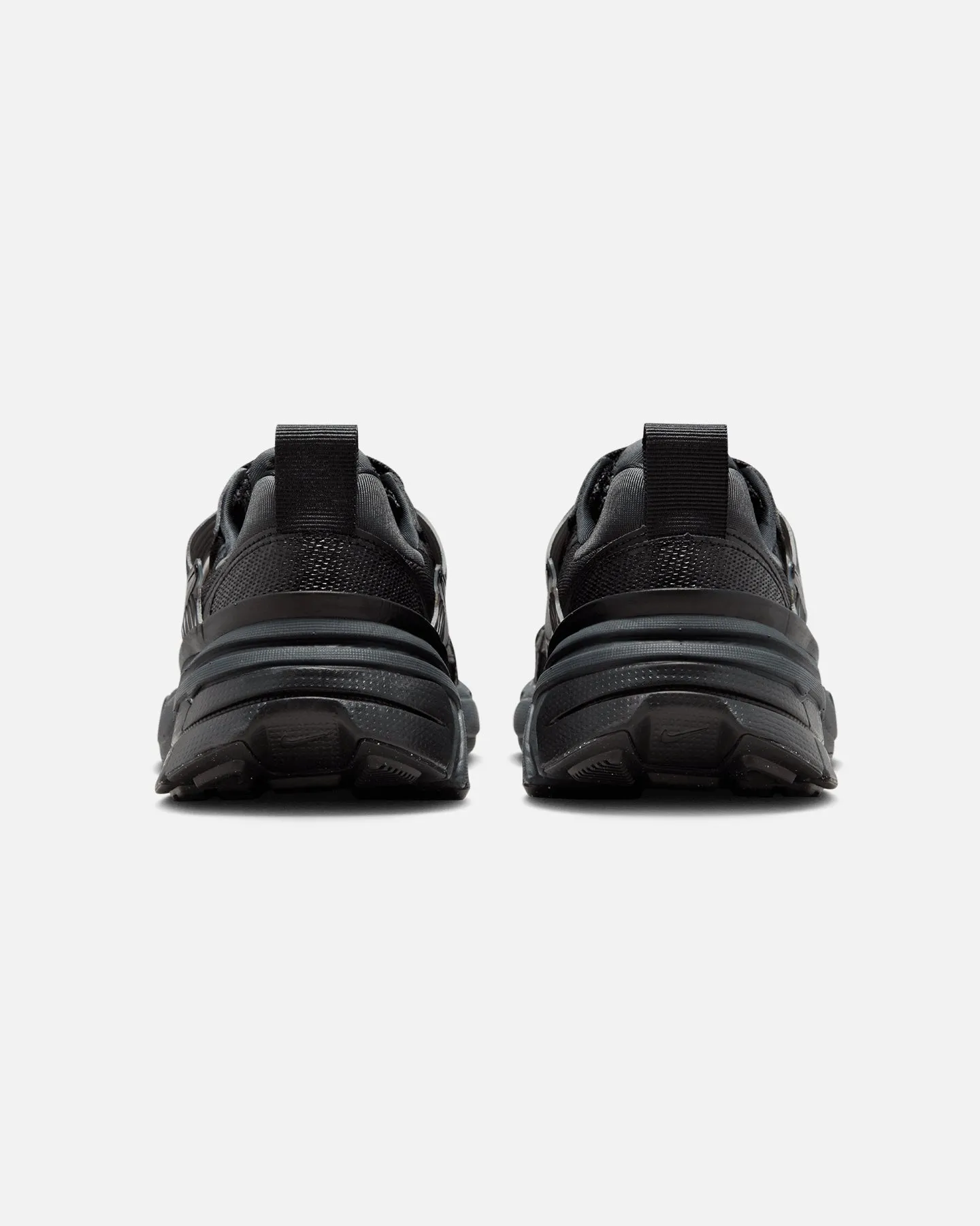 fitness freaks Nike Women's V2K Run Black/Dark Smoke