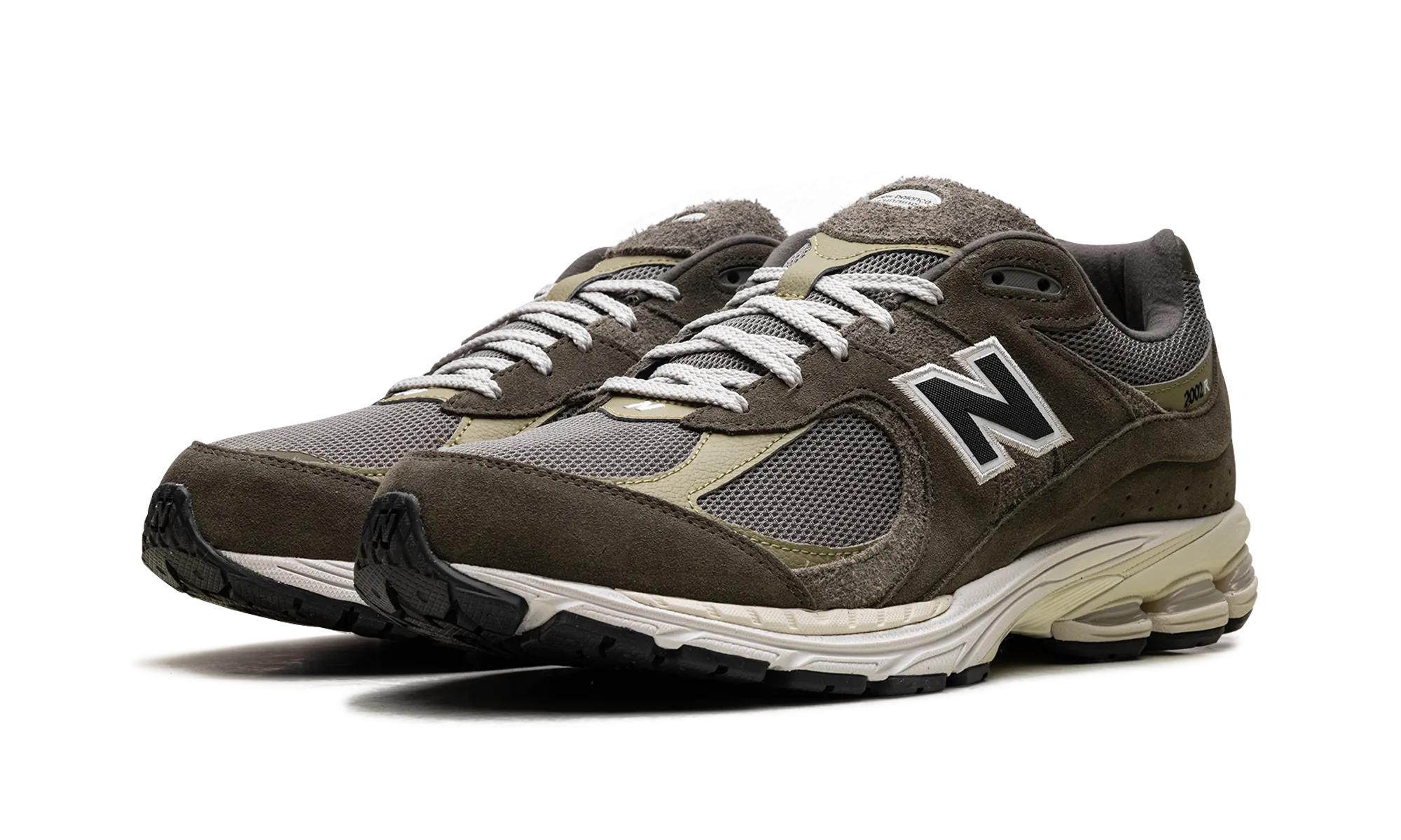 curved track running wear 2002R "Zalando Exclusive Olive"