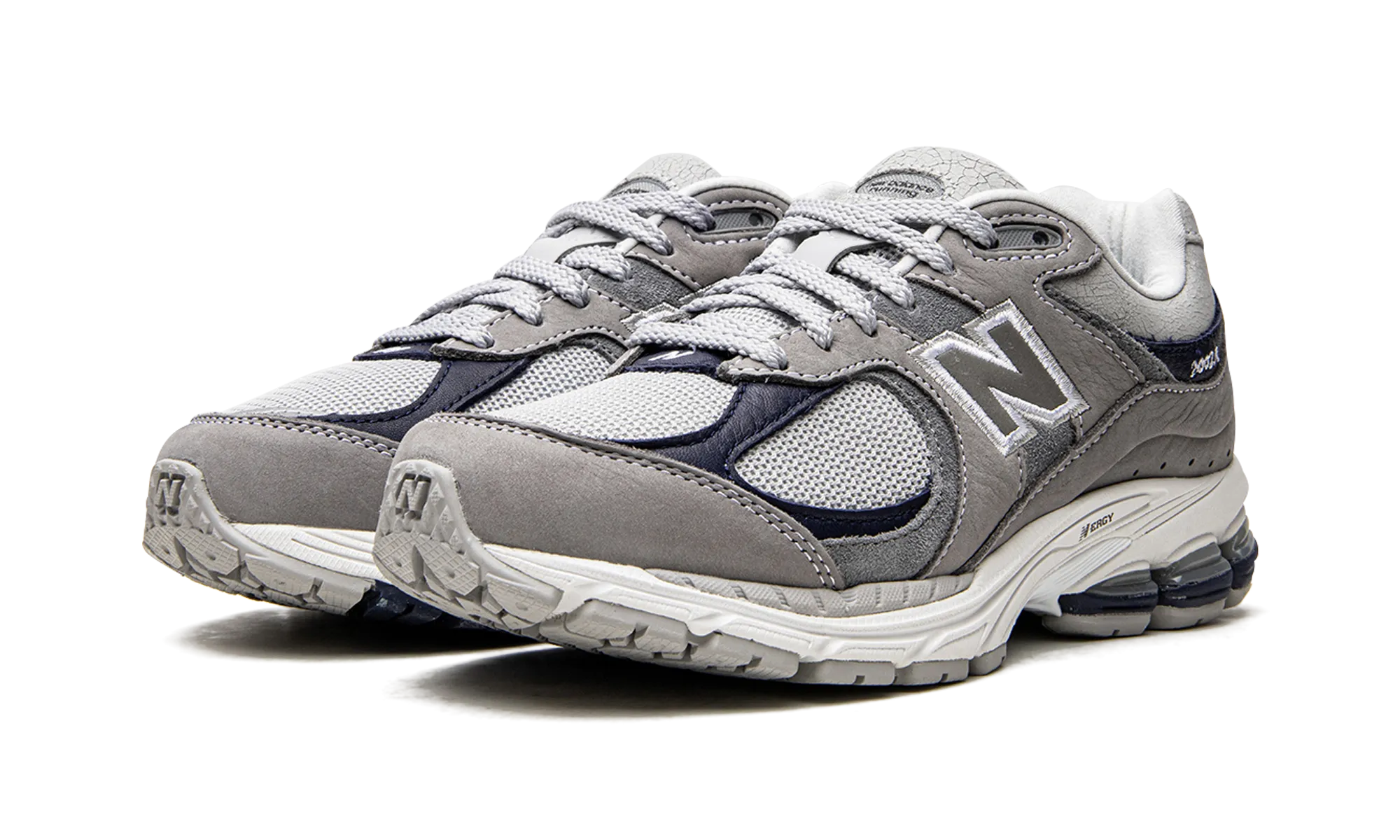 classic - design shoes motivation boost 2002R "thisisneverthat - 2022 Downtown Run"