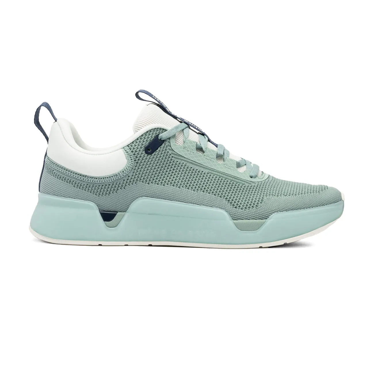 Men's While On Earth Move Trainer Stylish Fit