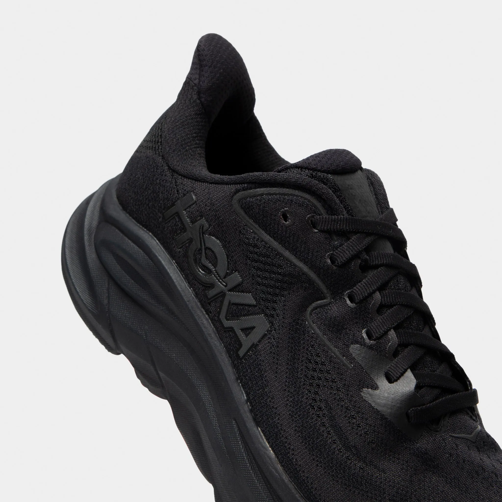 Tree Hike Hoka Clifton 10 Black / Black