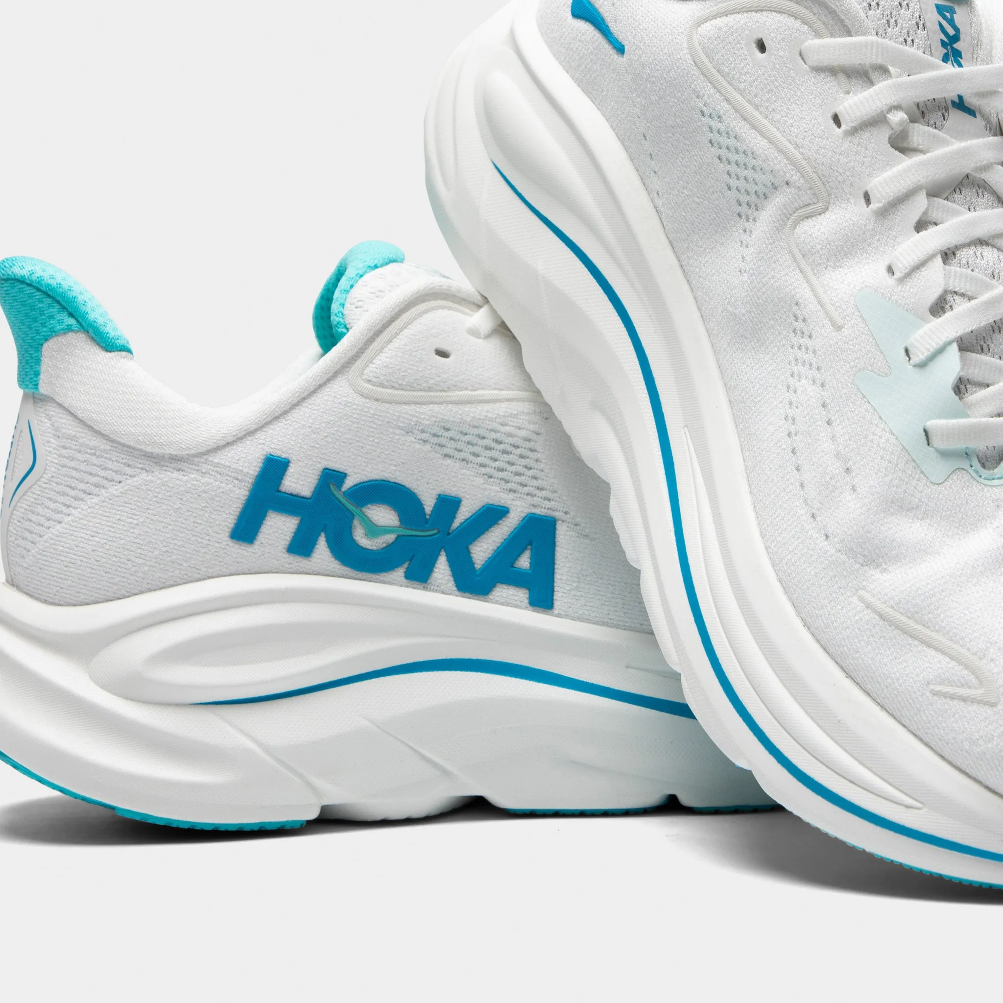 Hoka Clifton 10 White / Silver adult style