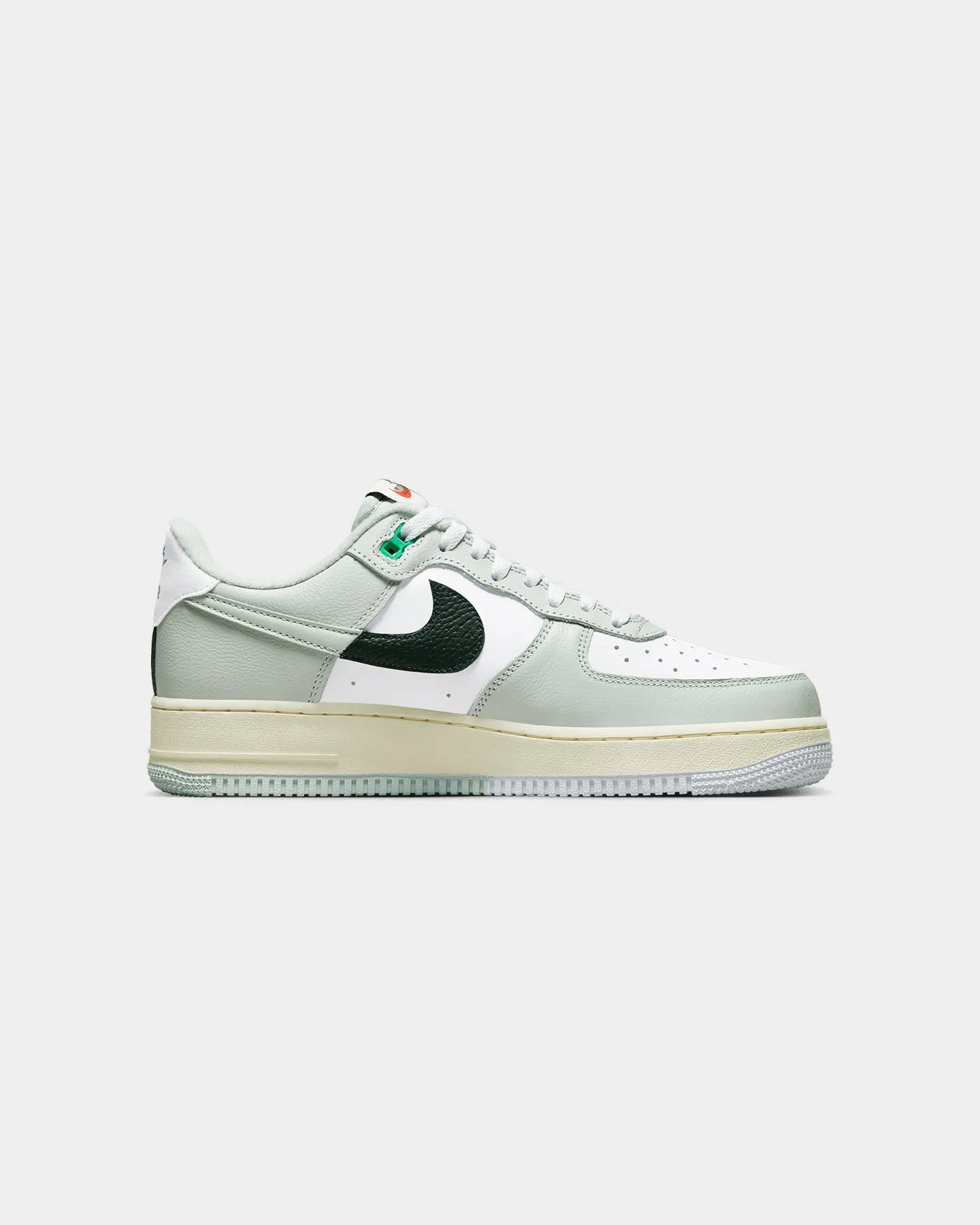 Nike Air Force 1 '07 LV8 Light Silver/Black City Bright