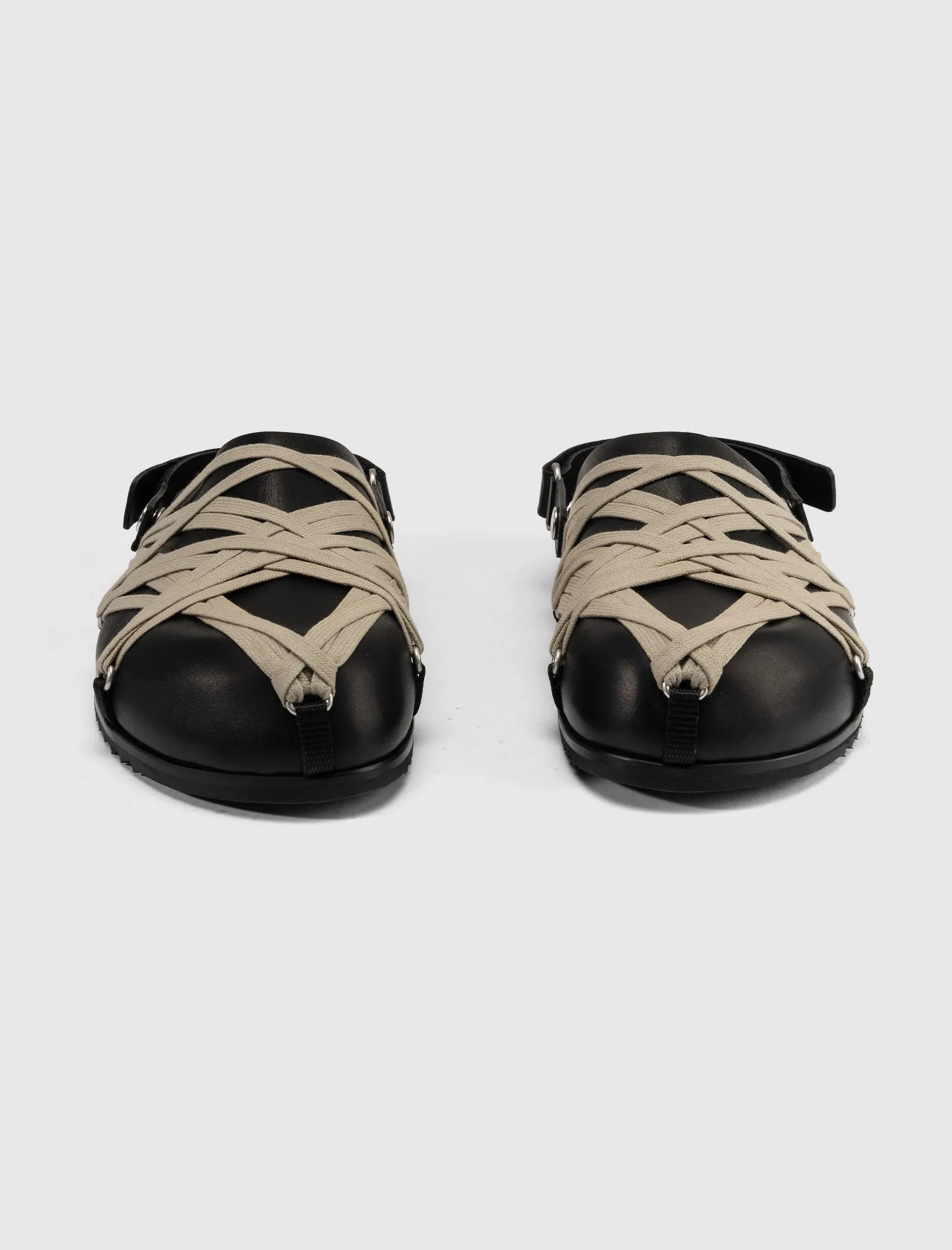 HOLLYWOOD MEGALACED MULE " GRANOLA/BLACK " Unwind Walk